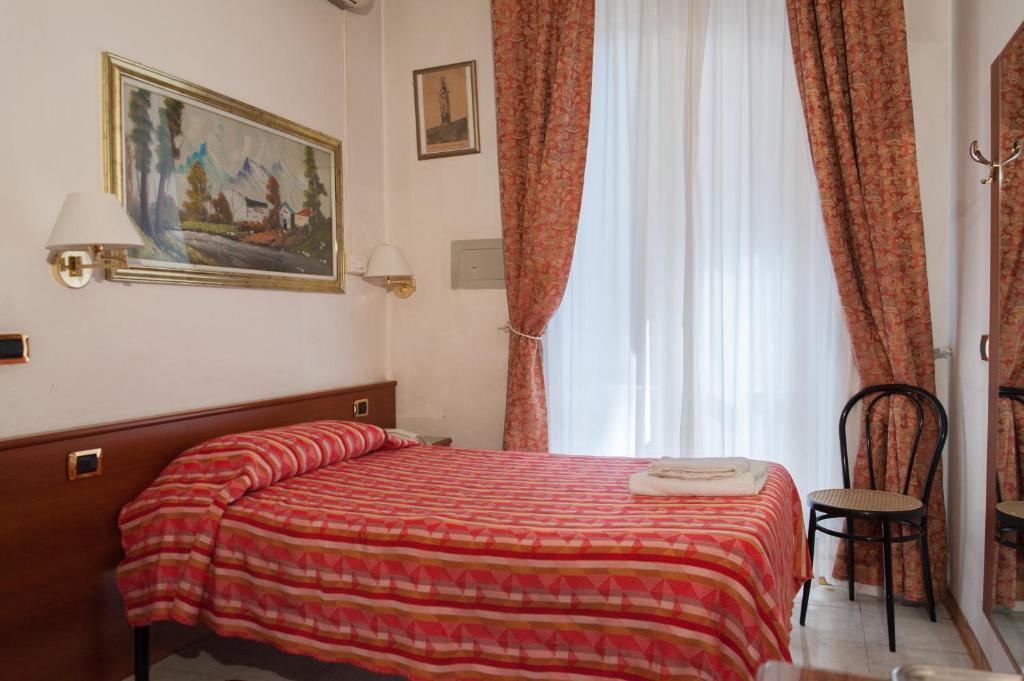 Vip Hotel Plasencia Habitación foto