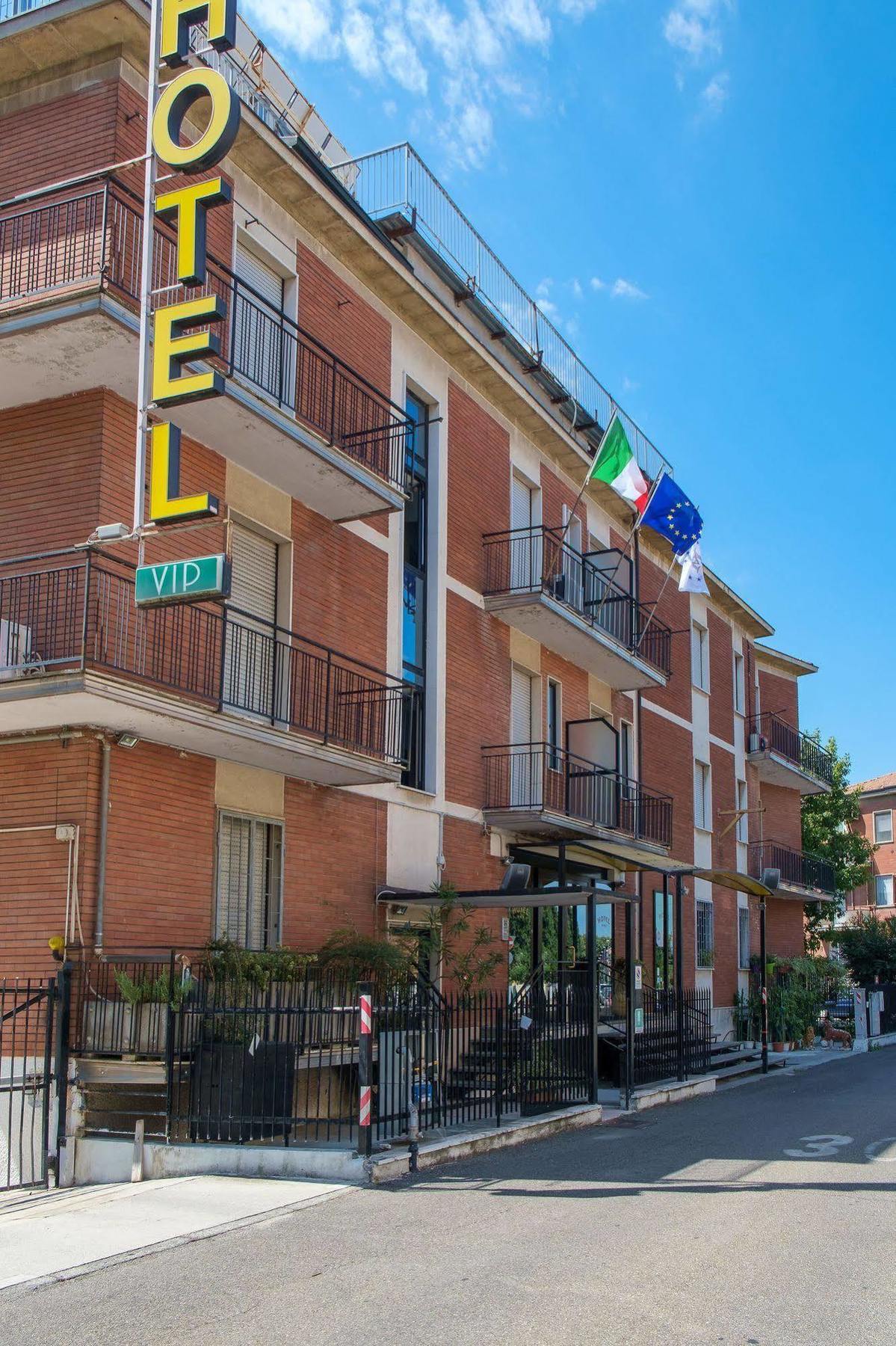 Vip Hotel Plasencia Exterior foto